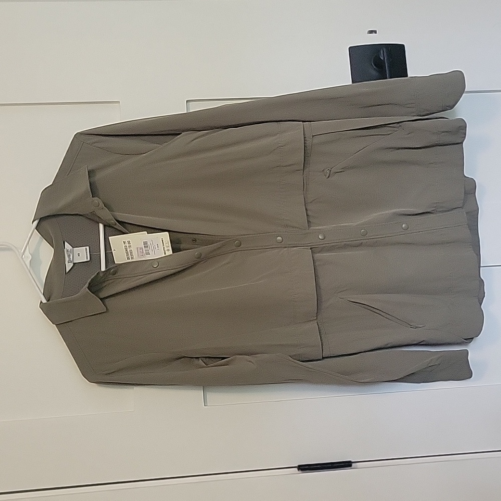 Duluth Throwin' Shade UPF Shirt / Jacket, XS, NWT, Olive green